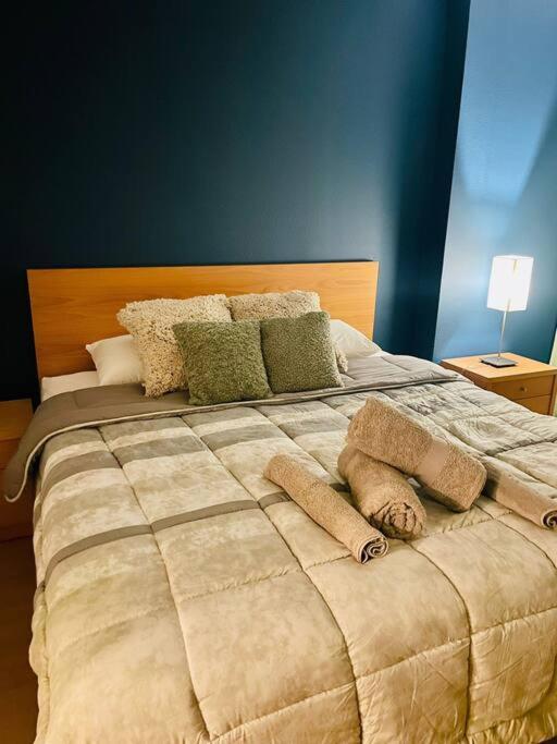 Newly Refurbished 2 Bed Appt ヴィラモウラ エクステリア 写真